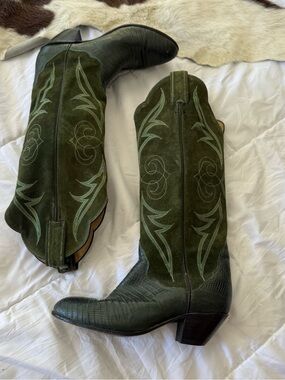 Tony Lama Olive Green Western Suede & Lizard Skin Boots